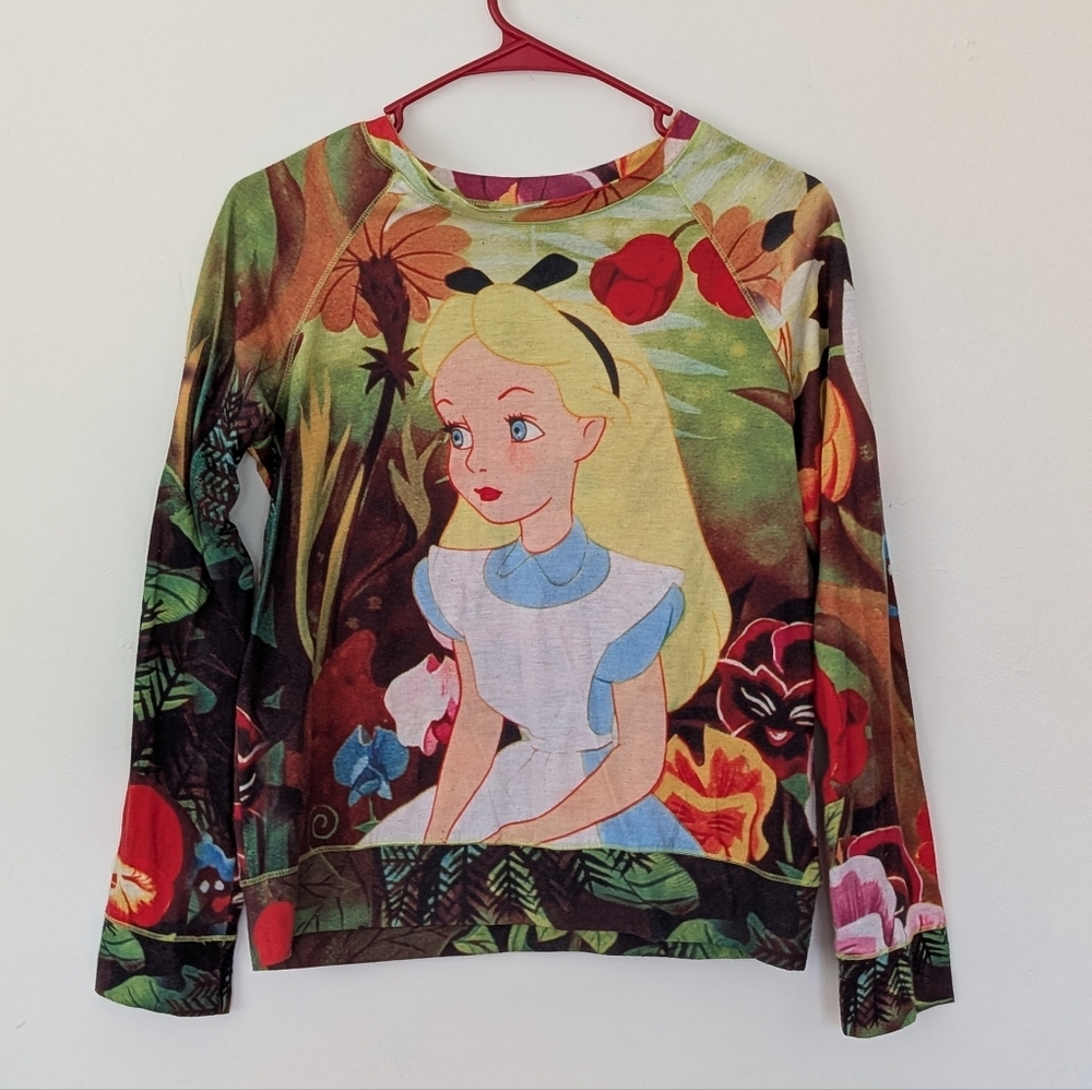 Disney Alice in Wonderland Long Sleeve Top M